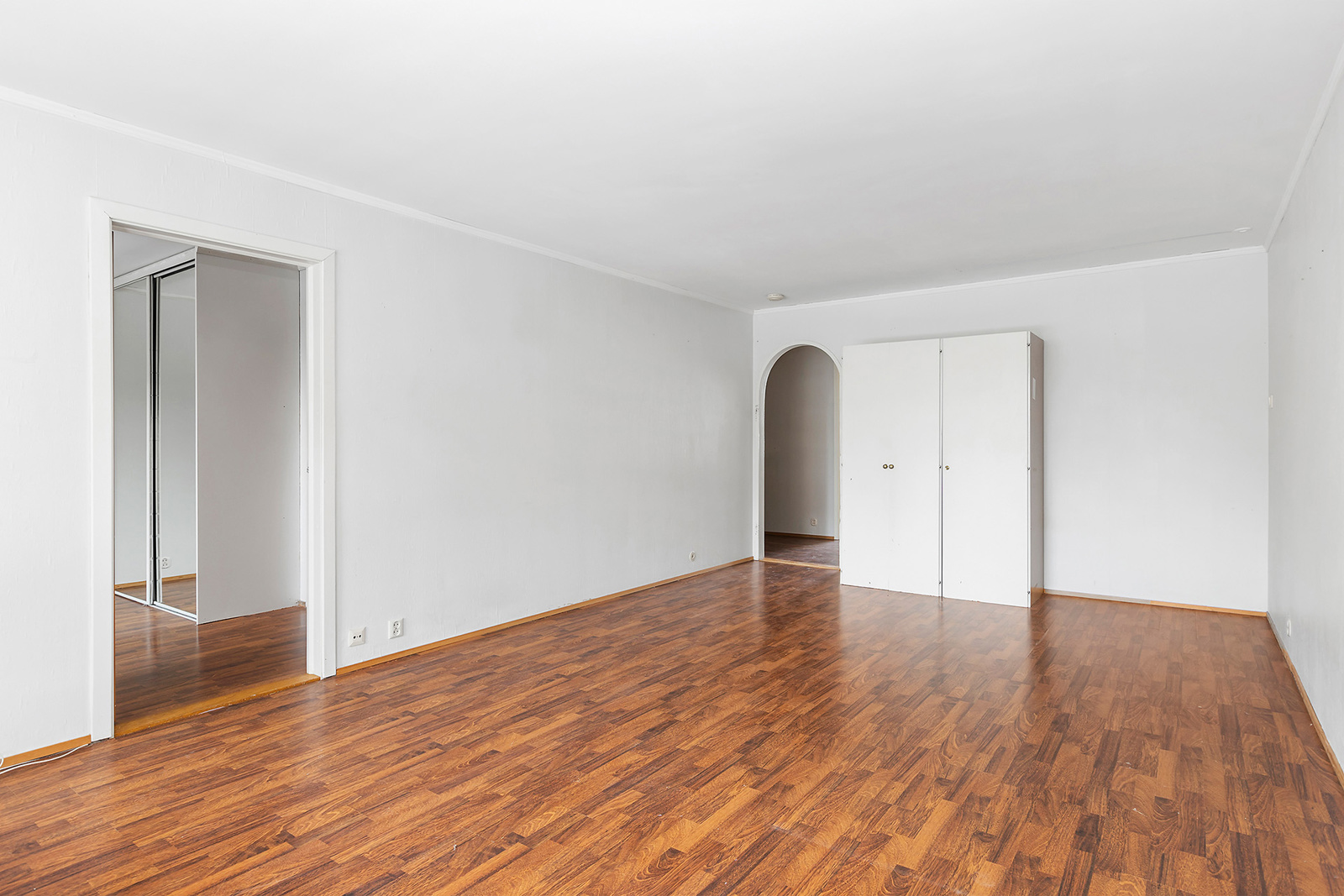 Velkommen til Lutvannsveien 37! Presentert av Fredrik Campbell Pedersen // Foto: Nanna Wolden