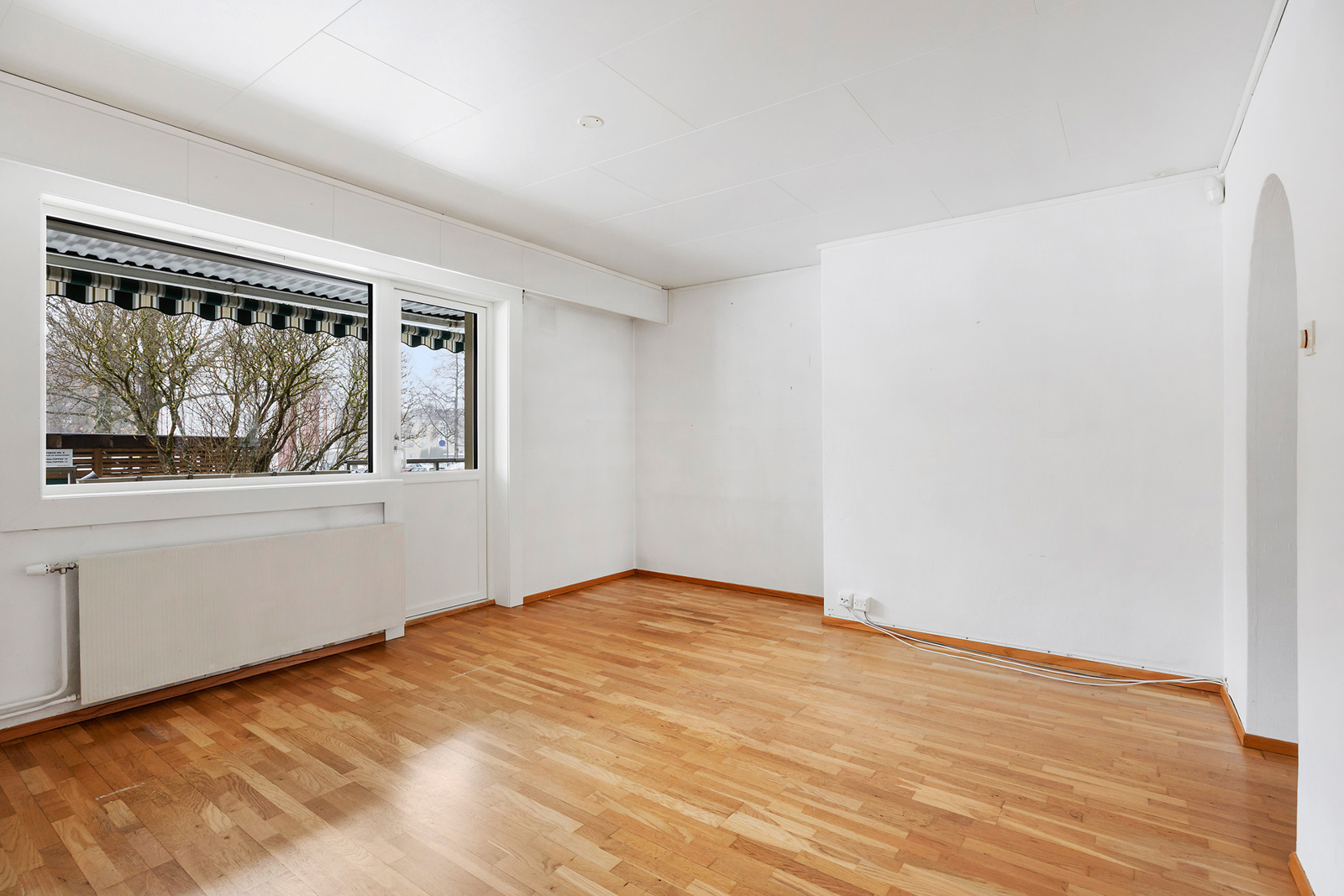 Velkommen til Oppsaltoppen 15A! Presentert av Andreas Amundsen! Foto: Junaid Hanif, Diakrit