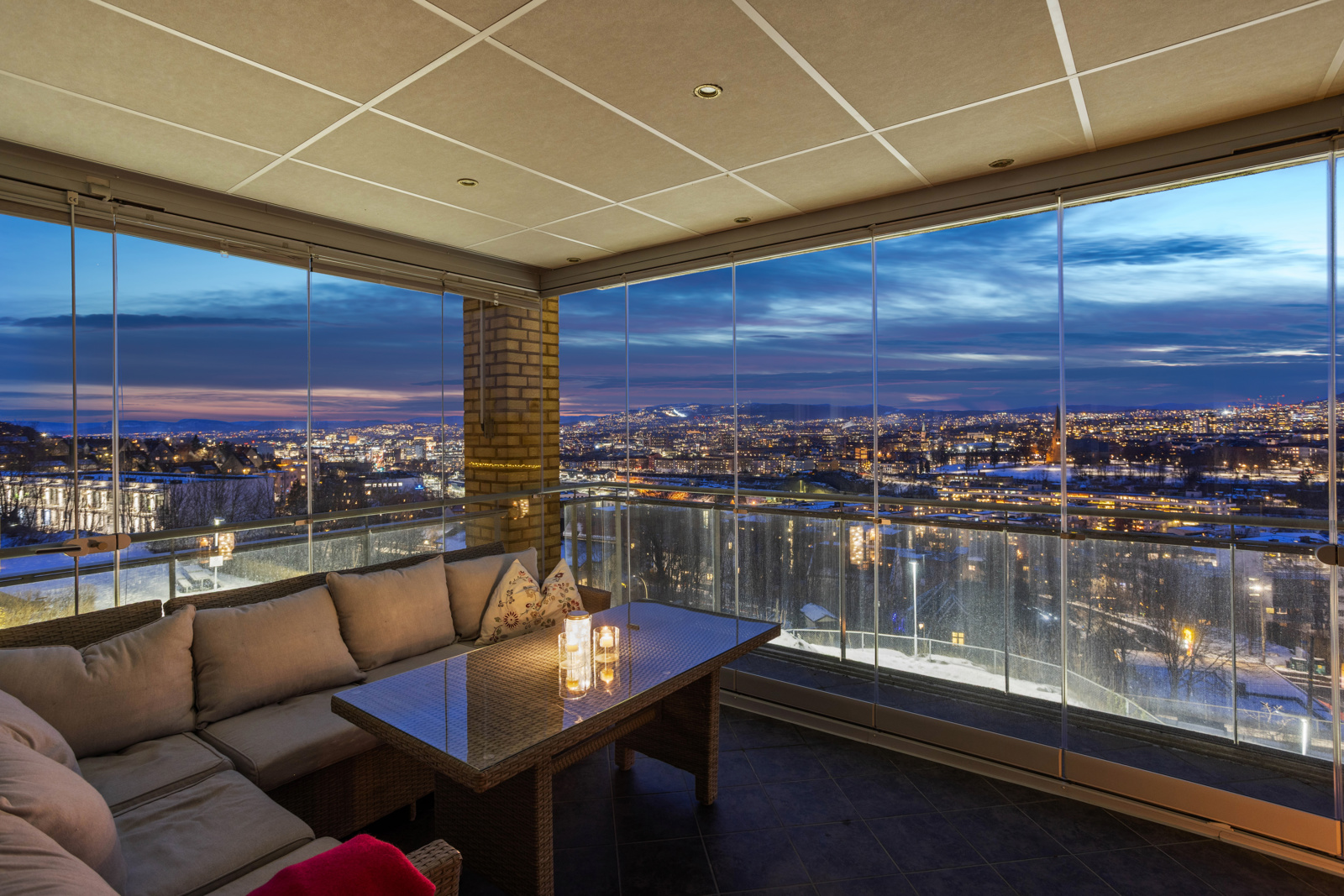 Velkommen til Ryenbergveien 73 B - Attraktiv 3-roms med utsiktsbalkong og garsjeplass med EL.