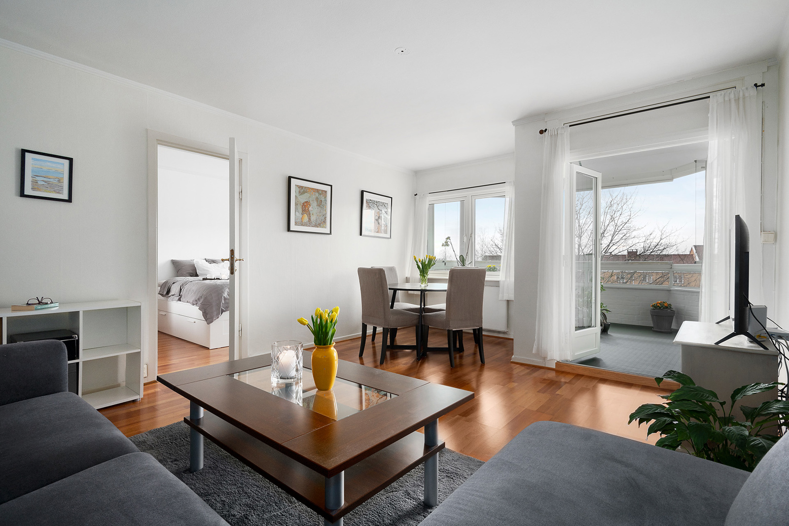 Catharina Malonæs ved OBOS Eiendomsmeglere har gleden av å presentere Christoffer Hellums vei 19! Foto: Kristyna Hodakova