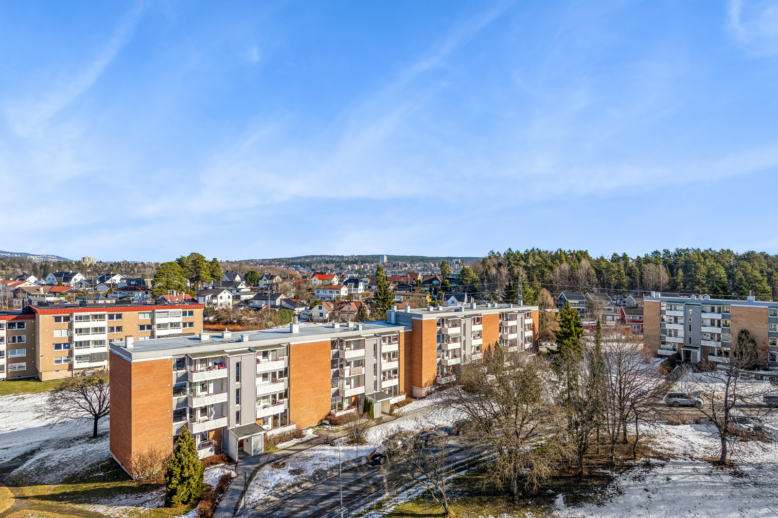 Velkommen til 3-roms utsiktsleilighet i 7. etg med heis!