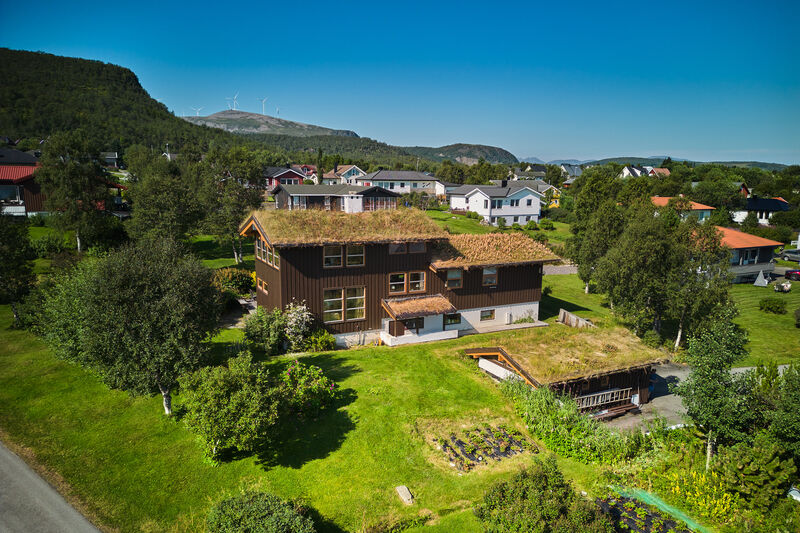 Idrettsveien 4 B Partners